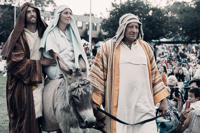 Photography Portfolio by P-O-L-O: Whitehorse-Carols-2014-To-Bethlehem-